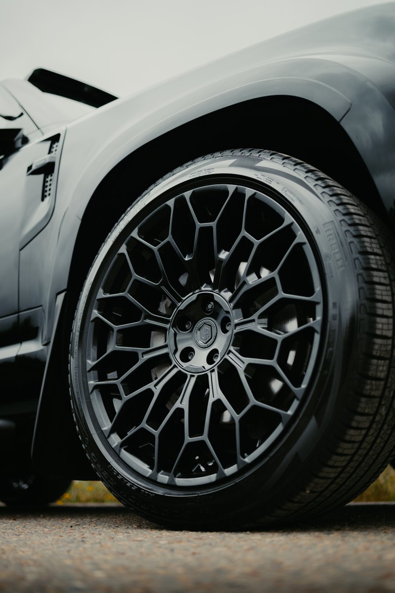 saxtonsofficial's tweet image. Just Arrived... Land Rover Defender 130 D300 🖤

Now available at Saxton 4x4📍

Colour: Santorini Black
Mileage: 22,202
Price: £85,000
Reg: FJ73 YOK

#LandRover #Defender #Defender130 #D300 #DefenderD300