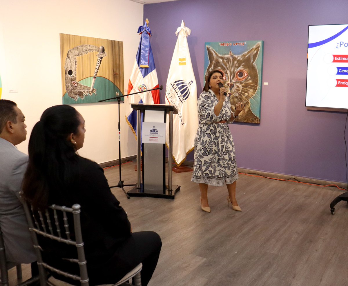 La ONDA, junto al Viceministerio de Desarrollo e Investigación del Ministerio de Cultura, impartió una charla sobre Derecho de Autor y Derechos Conexos dirigida a creadores y gestores culturales, en la Galería Ramón Oviedo, sede del Ministerio de Cultura.