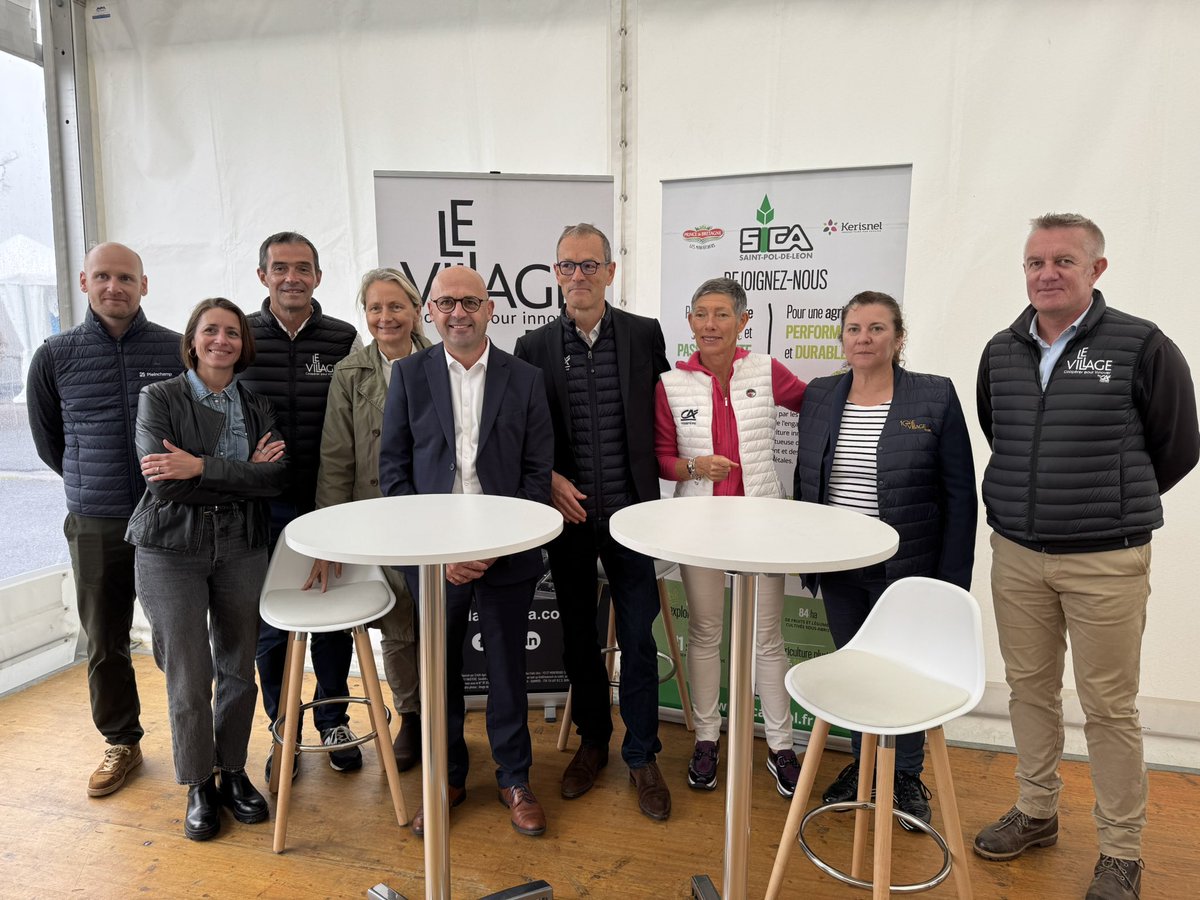 benoitlucas3's tweet photo. Nouvelle édition du Customer Agricultural Show sur le site de la SICA à Saint-Pol-de-Léon.
L’avenir de l’agriculture passe par l’usage de la technologie au service de pratiques agronomiques encore plus vertueuses, et d’une meilleure qualité de vie au travail.
@VillageCABrest https://t.co/hOgihhTfGv