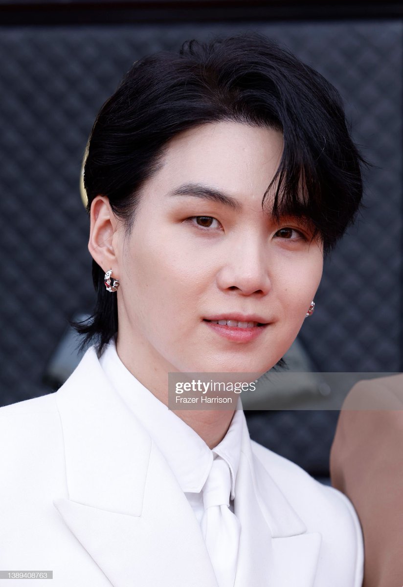 A35860981's tweet photo. #รอยุนกิกลับบ้าน Day 620 💜
#BTSSUGA @bts_bighit @BTS_twt https://t.co/NXRi45y1L4