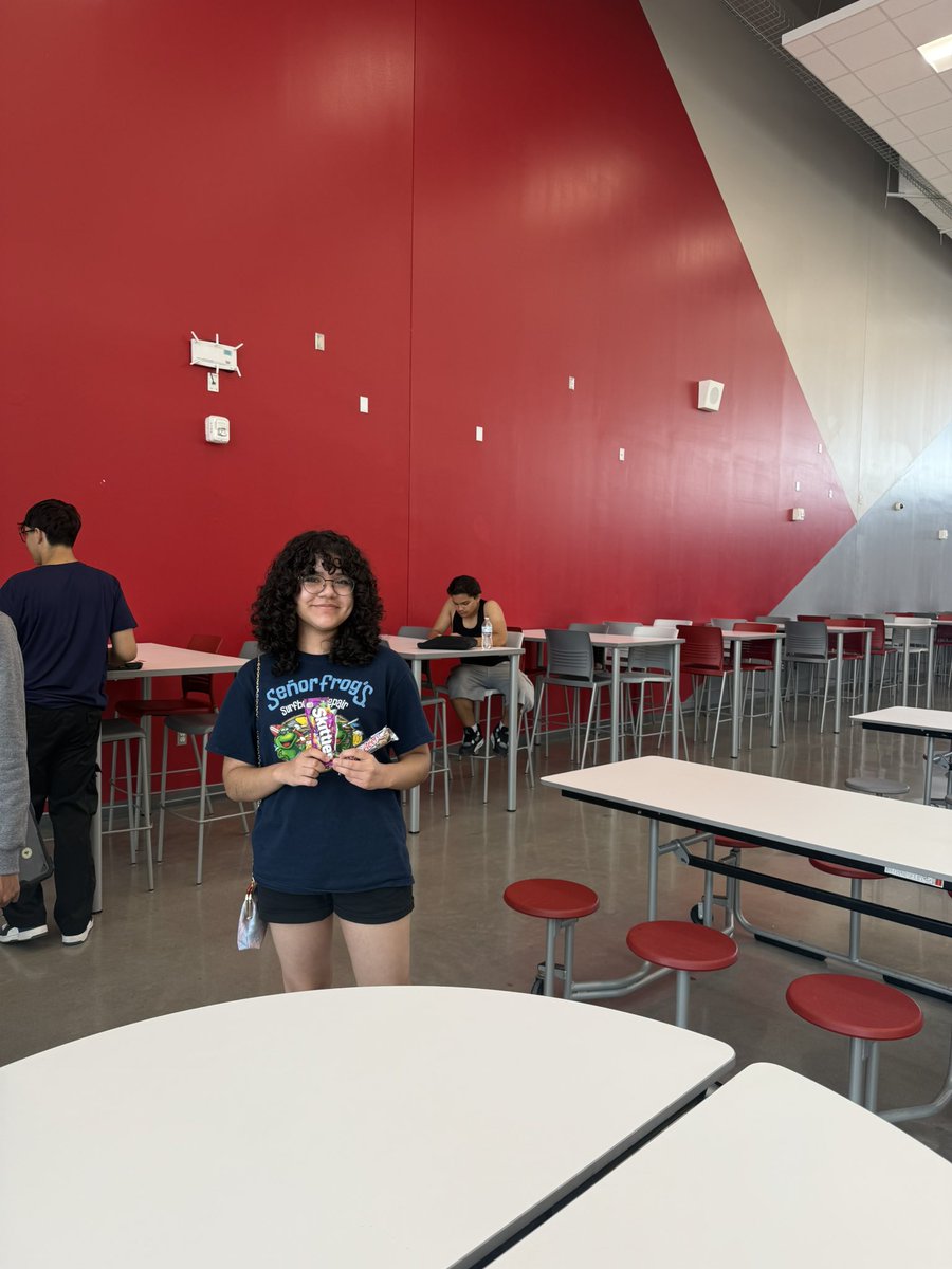 EMarie_Morales's tweet image. Finishing the year strong! 💪🦊 Our Foxes showed up every day in May—on time and ready to learn. #AttendanceMatters #FoxPride
#bethechange @AliciaJ139