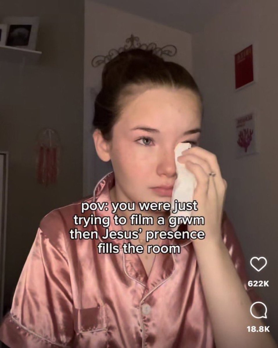 harryscowgirI's tweet image. the way my heart kinda stopped