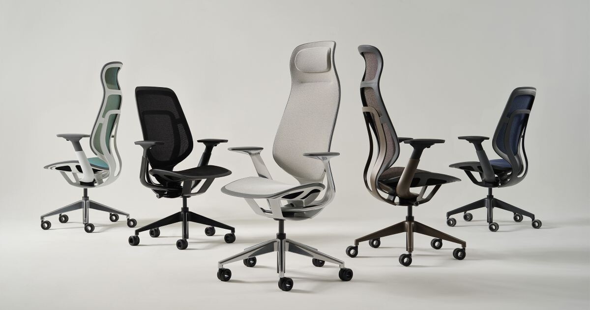EakesOS's tweet photo. A next-generation work chair, Steelcase Karman delivers on comfort, beauty and sustainability for the next-generation worker. #Steelcase #ThinkEakes https://t.co/D17n68yyRq https://t.co/l83nLSOXXm