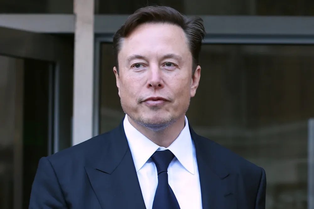 JUST IN: 🇺🇸 President Trump says he doesn't know if he'll continue to have a great relationship with Elon Musk.