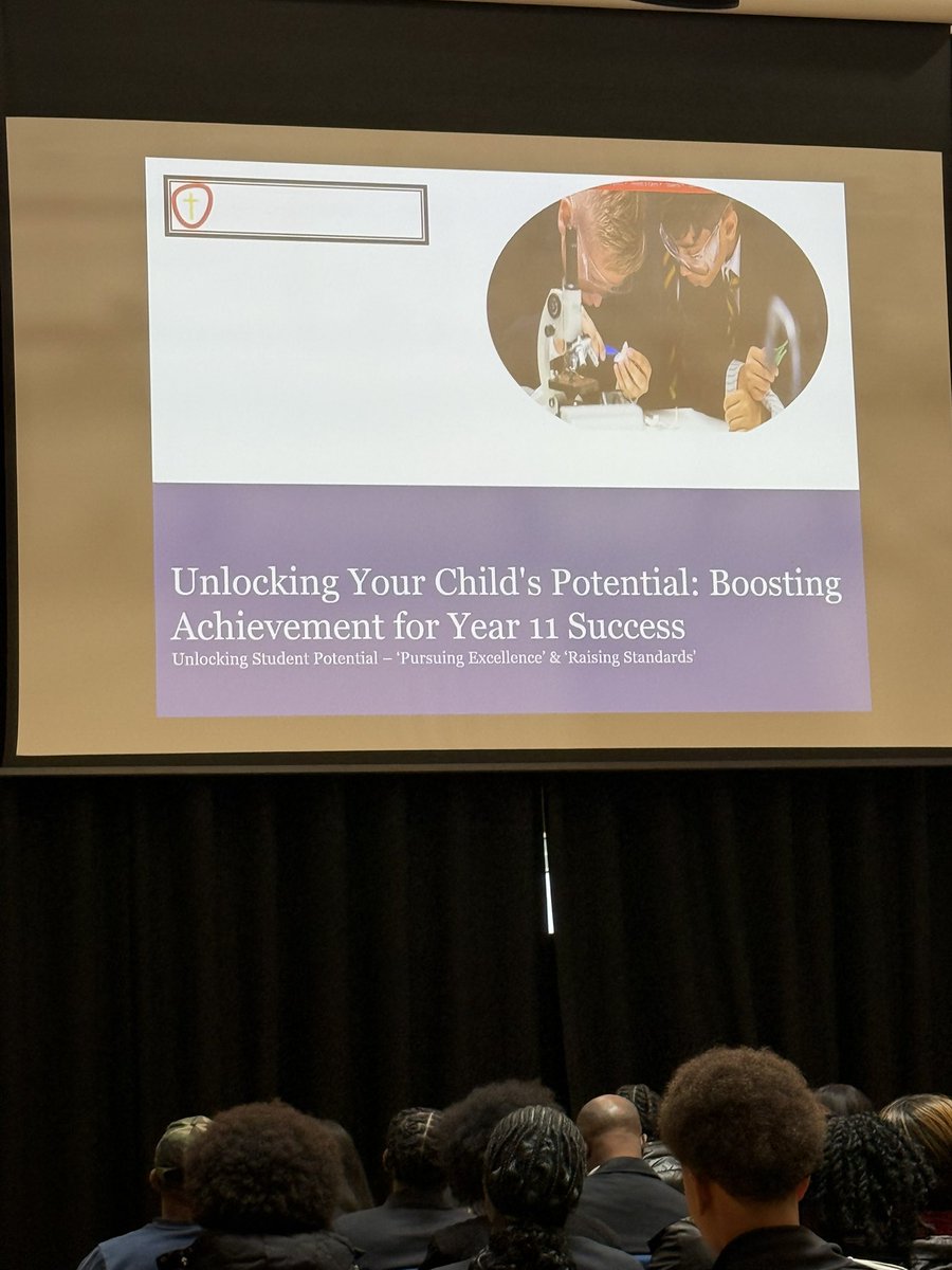 STPGreenwich's tweet image. A full house for this evening’s ‘Journey to June’ event for the Parents, Carers and Students of Year 10 #unlockingstudentpotential #journeytogreatness #relentlesscommitment