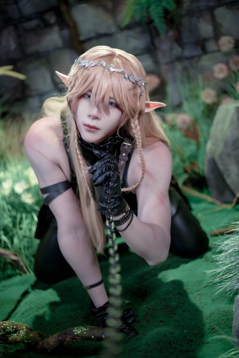 GusgusCos's tweet photo. Original character Elf by GusGus cosplay https://t.co/zBOKWcoDRV
