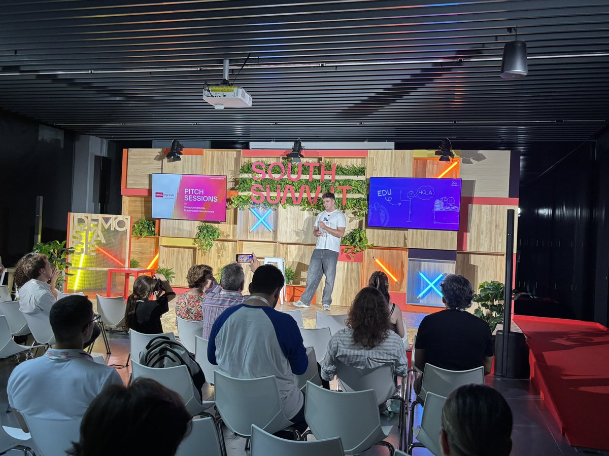 south_summit's tweet photo. Thank you to all the talented participants from Universidad Complutense (@unicomplutense) for your incredible pitches! Your innovation and passion made this event a success.🌟 #Complutense #Entrepreneurship #Compluemprende #SouthSummit25 https://t.co/p4vP7GC3CZ