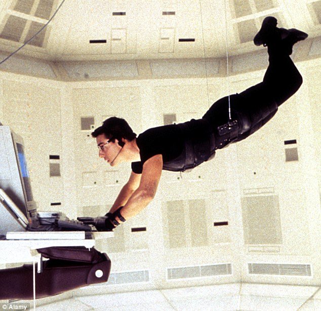 Hard tech VCs calibrating their political tweets to obtain both defense contracts and SpaceX allocations