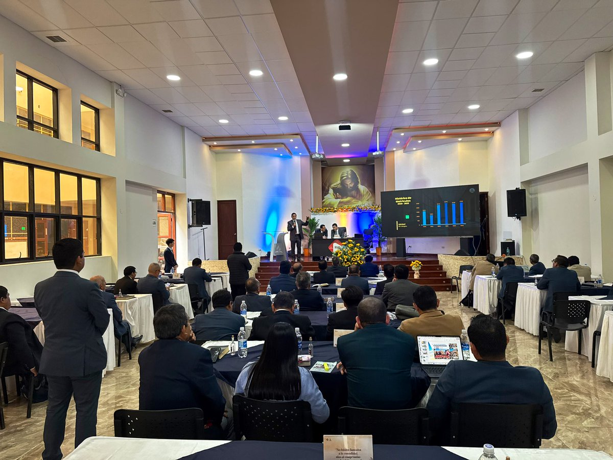 Asociación Nor Pacífico del Perú (@adventistasanop) on Twitter photo 📌 Dr. Grimaldo Rojas, tesorero de <a href="/AdventistasANoP/">Asociación Nor Pacífico del Perú</a> , presentó el informe de tesorería durante la Junta Directiva Plenaria #PromesaViVa, resaltando el avance financiero de la iglesia y la fidelidad de sus miembros 🙏.
#RID 📌 Dr. Grimaldo Rojas, tesorero de <a href="/AdventistasANoP/">Asociación Nor Pacífico del Perú</a> , presentó el informe de tesorería durante la Junta Directiva Plenaria #PromesaViVa, resaltando el avance financiero de la iglesia y la fidelidad de sus miembros 🙏.
#RID