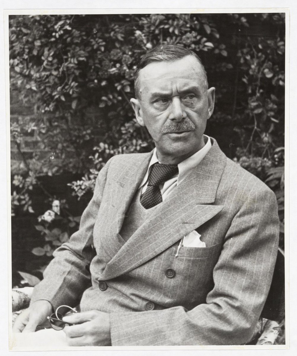 „Phantasie haben heißt nicht, sich etwas auszudenken. Es heißt, sich aus den Dingen etwas zu machen.“

Thomas Mann
* 6. Juni 1875