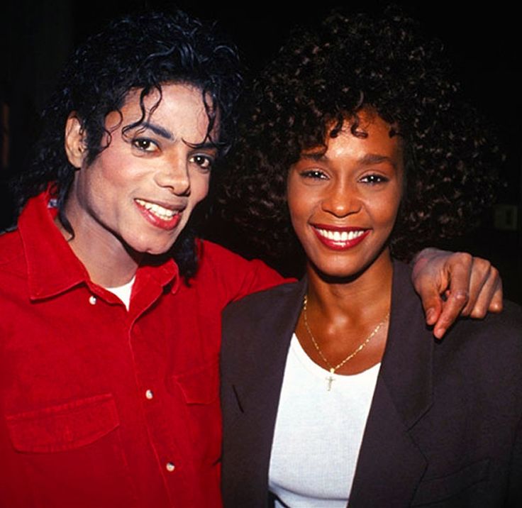 🚨 Beyoncé, Jay-Z, Aretha Franklin, Stevie Wonder, Whitney Houston, Michael Jackson and Quincy Jones are the 7 Black musicians who redefined music with awards by Rolling Out! 

"What makes these seven so iconic? It’s not just the awards, though they’ve got plenty. They took