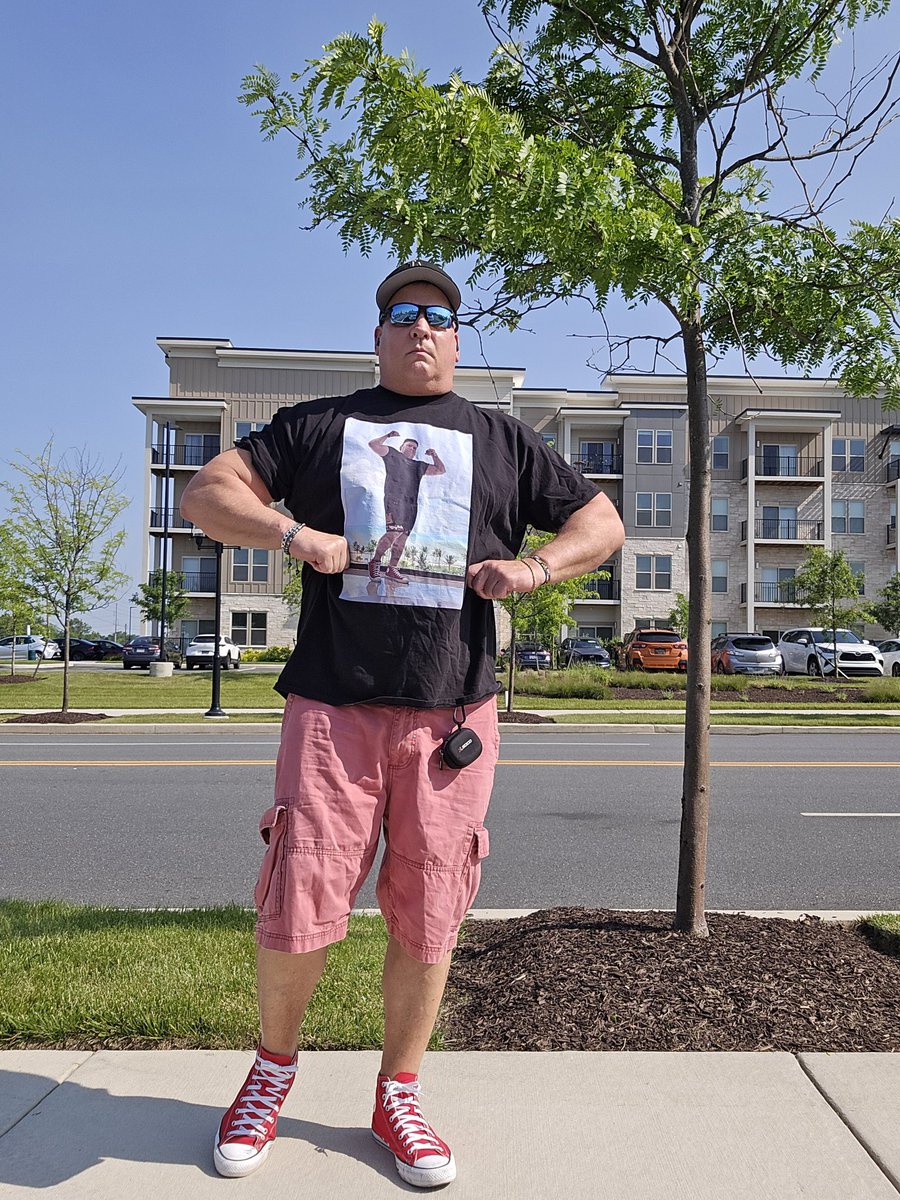 feartheterp85's tweet photo. Post Workout #imposing #massive #statuesque #training #Fitness #muscle #bodybuilding https://t.co/fiiqgpkkTa