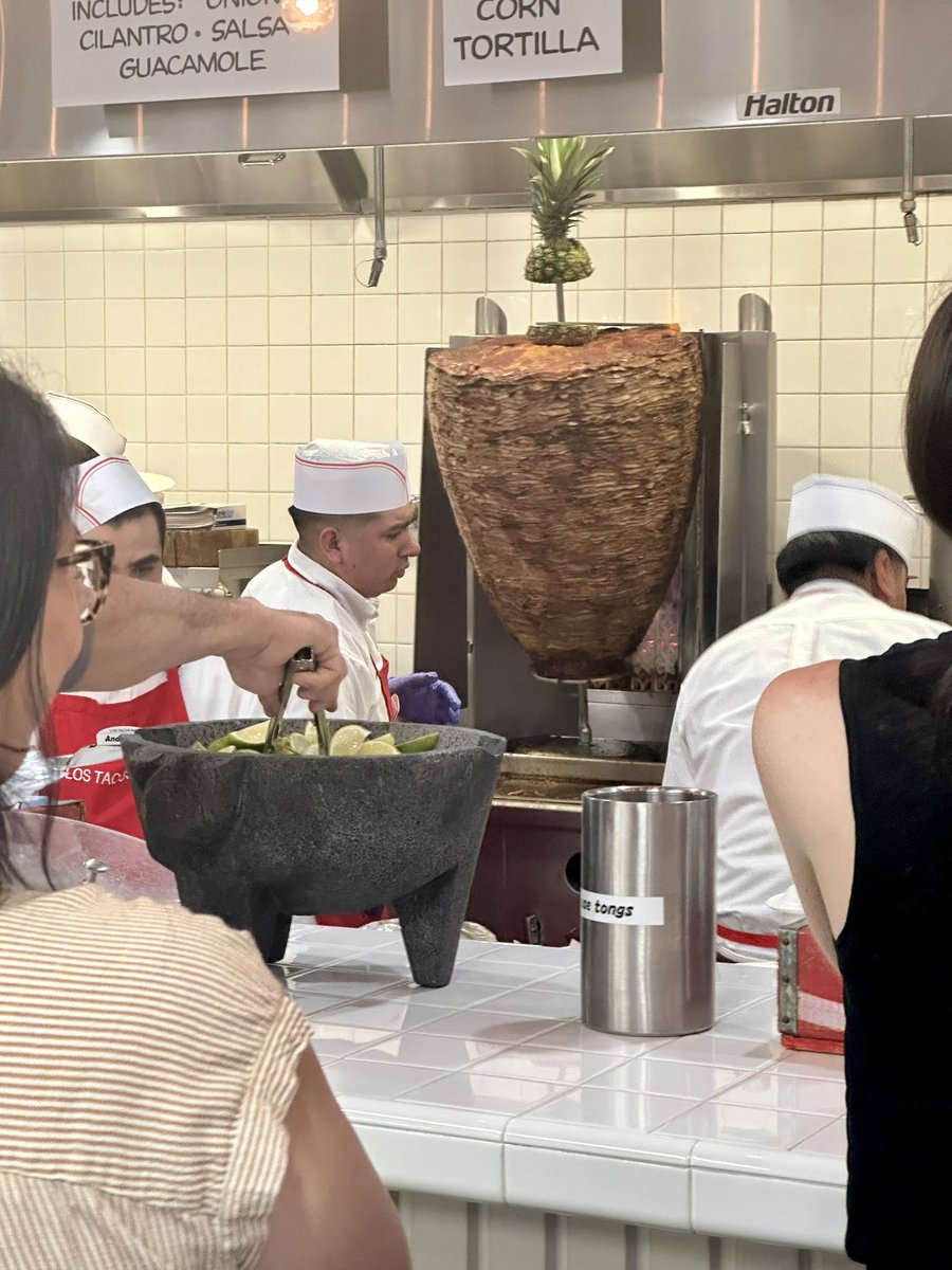 markscianna's tweet image. It brings me no joy to report that the best tacos are in NYC. I’m sorry.