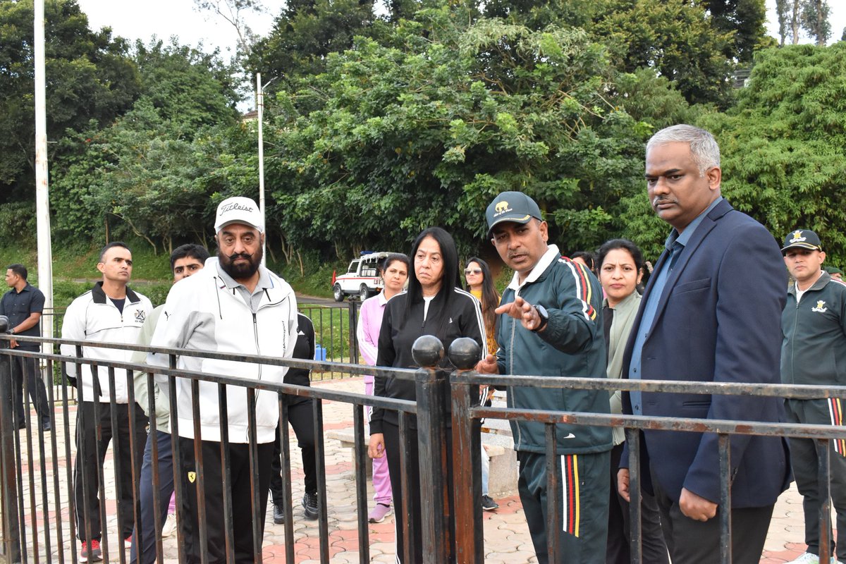 #WorldEnvironmentDay2025
#BeatPlasticPollution. Safeguard our Climate.

On the occasion of World Environment Day #LtGenManjinderSingh, #ArmyCommander #SaptaShaktiCommand and Col of the Madras Regiment  planted a tree, adding to the rich &amp; diverse flora of the Nilgiris.