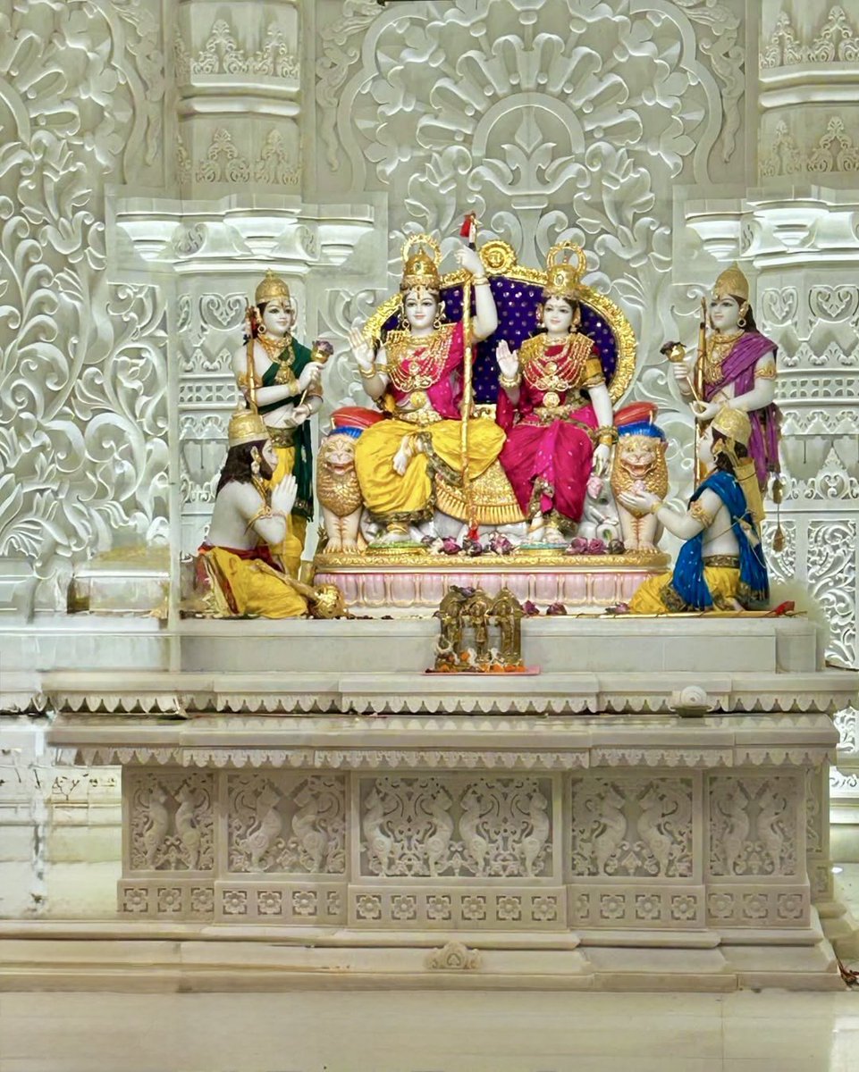 Ayodhya has once again blossomed into a radiant center of devotion and timeless tradition, with the sacred ‘Pran Pratishtha’ ceremony at the Ram Temple. The divine idol of the Ram Darbar—graced by Shri Ram, Sita, Lakshman, Bharat, Shatrughan, and Hanuman—now sanctifies the Ram