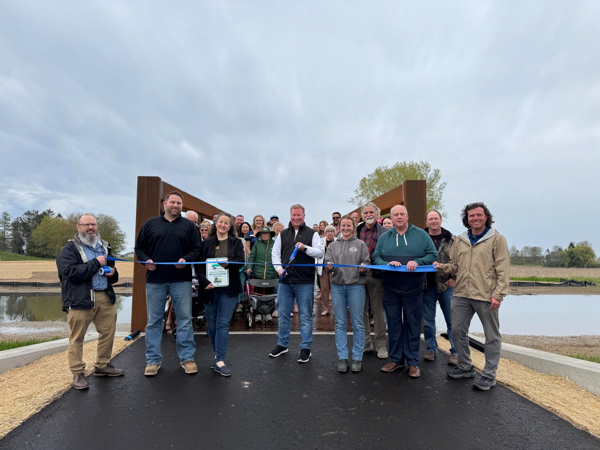 The New Bayshore Trail is OPEN!

The old Elks Club property on the city's northeast side has been revitalized. In addition to all the private development, the property owners donated 10+ acres to the City of Manitowoc for trails and public amenities along the Little Manitowoc