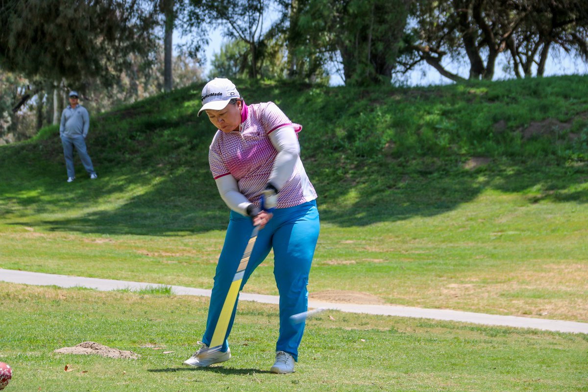 GolfCollege's tweet image. The qualifiers are in full swing for the Summer semester. Students are trying to qualify for a spot in the Presidents and International Cups, where students play against faculty. facebook.com/media/set?vani…