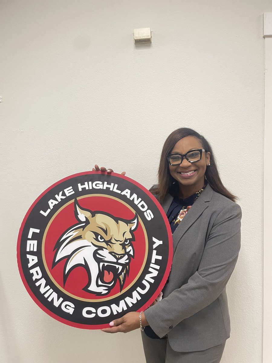 I’m filled with joy to share the next chapter as I join the RISD family as a Principal in the fantastic Lake Highlands Learning Community.