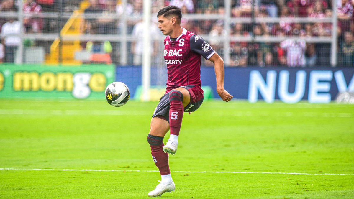 Joseph Mora renueva con Saprissa hasta 2027 ⚪🟣