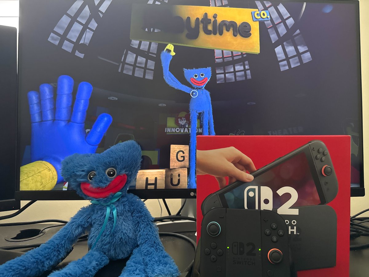 mobgamesstudios's tweet image. Happy #NintendoSwitch2 launch day! In case you were wondering, YES! The Nintendo Switch versions of #PoppyPlaytime Chapters 1-3 DO run on the Switch 2 AND they're available on the eShop! 

Hmm... What's next, I wonder? 👁️