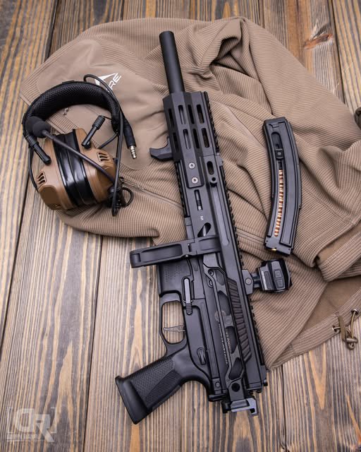 This @grandpowerusa TR22 Stribog is loaded up and ready to hit the range!⁠
⁠