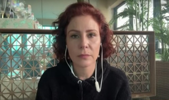 La Interpol incluyó el nombre de la diputada brasileña Carla Zambelli en su lista roja, atendiendo a una solicitud de la Policía Federal por orden del ministro Alexandre de Moraes, del Supremo Tribunal Federal.

Esto ocurre luego de que Zambelli huyera del país por la frontera