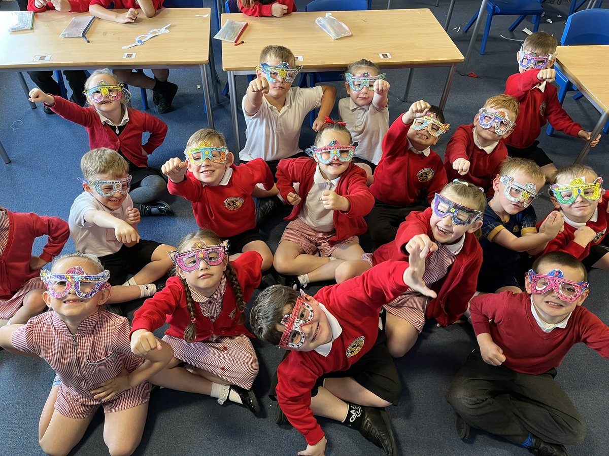 We enjoyed creating our empathy glasses 🤓 <a href="/PrimaryGreat/">Great Coates Primary</a> #gcppshe
