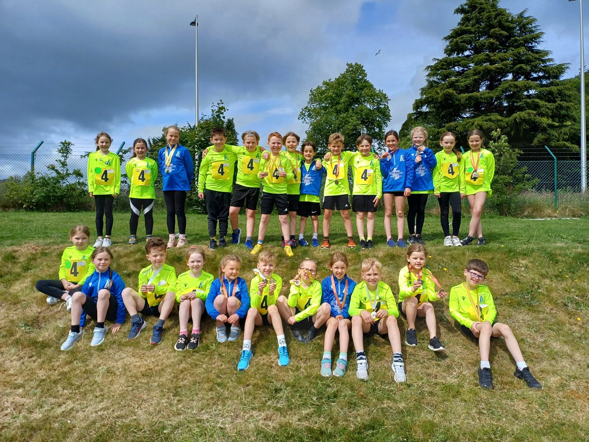MuirtownP's tweet image. An amazing day at the Baillie Cup with our P1-4 athletes! Lots of happy faces, great teamwork and sportsmanship from everyone. Delighted to be 2nd overall in our section! Huge thanks to everyone who makes this event happen! 💙🎉🏅