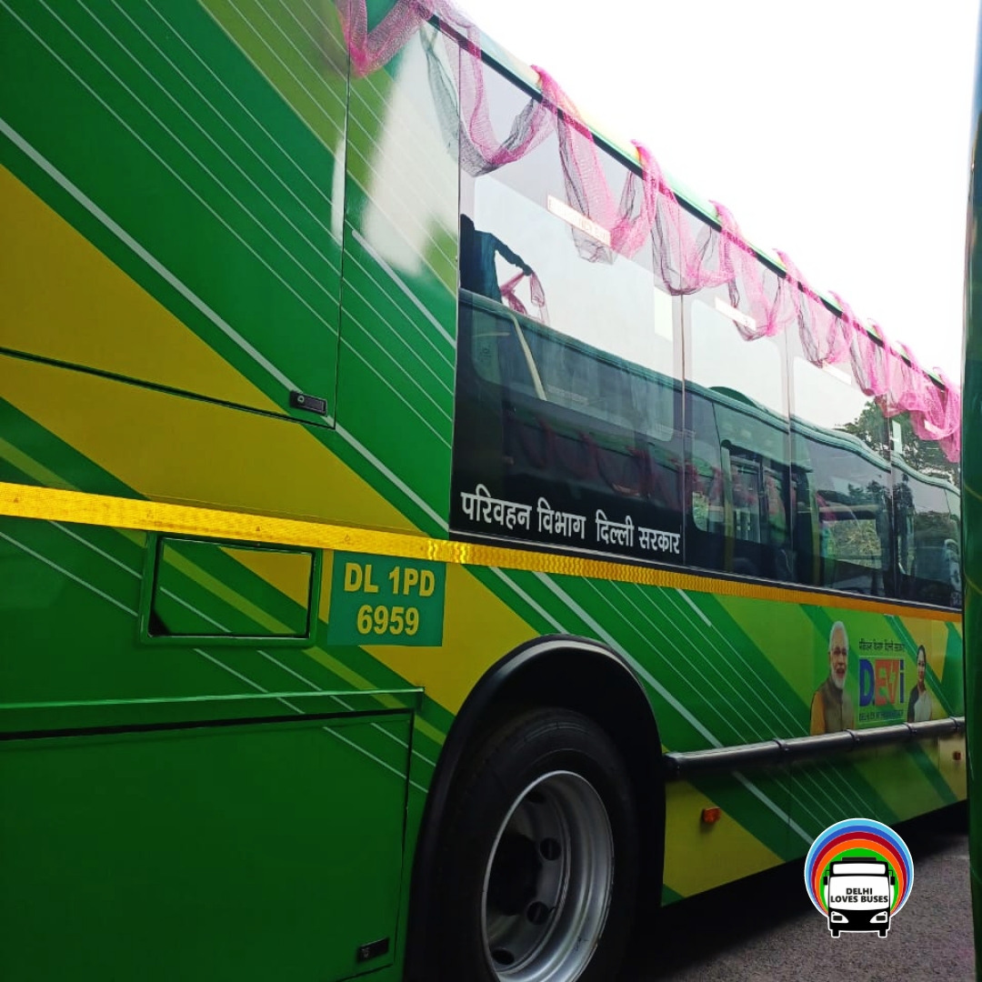 BusesDelhi's tweet photo. Delhi gets 200 new electric buses today under the Delhi EV Interconnector Scheme.
Flagged off by the PM on this World Environment Day, these buses will operate from Dwarka, Ghazipur, Vinod Nagar &amp; Kushak Nallah depots.
Routes will be updated shortly.
#devibus #dtcbus #electricbus https://t.co/VKEsEwnIgs