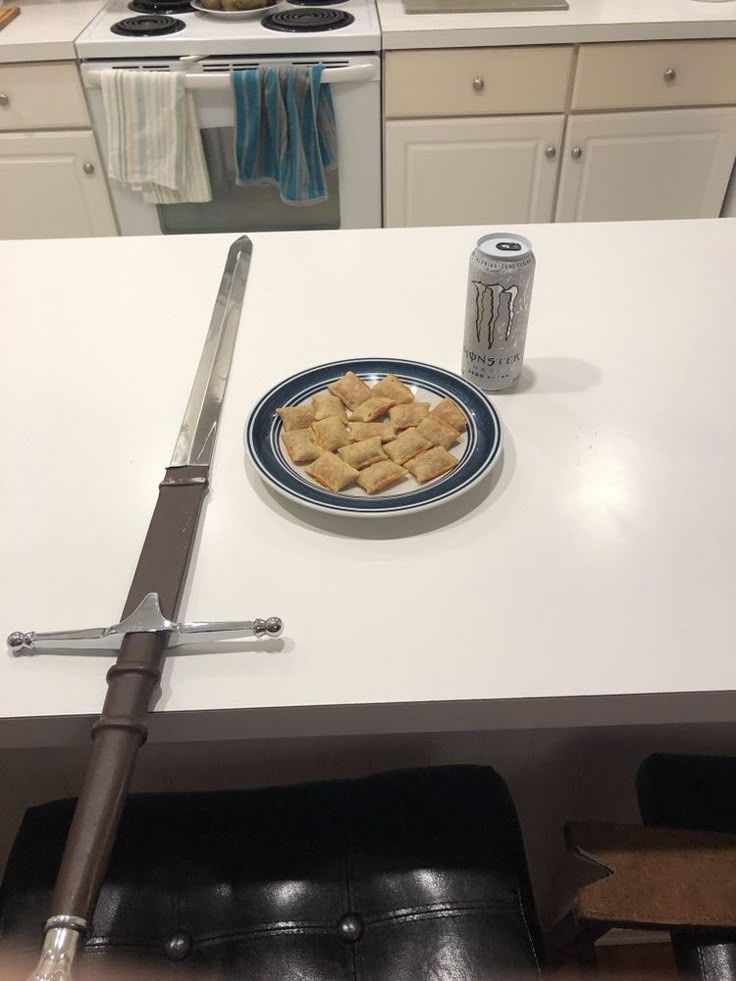 SlitheringTales's tweet photo. First meal of the day https://t.co/QeLApM8uGc