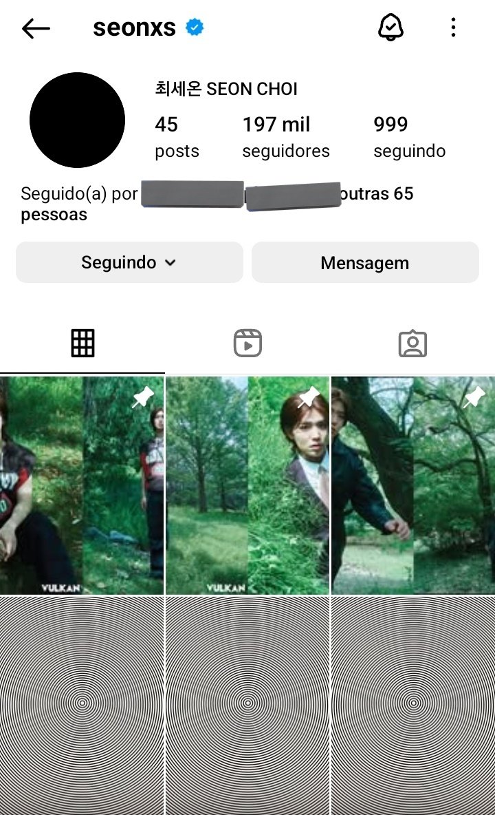 SeonBrasil's tweet photo. UÉ❓ SÉON arquivou algumas postagens do seu instagram, ficou um photoshoot e postou três fotos iguais no feed 🤔 será que vem música nova por aí? https://t.co/kQHvtX4iIP