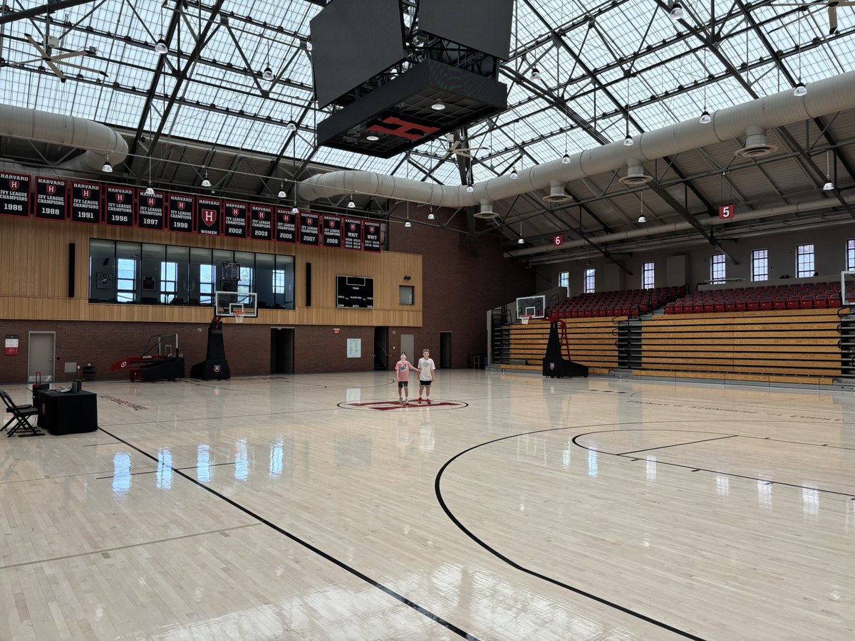 SteveSchafer50 (@schafer50) on Twitter photo “Big thanks to <a href="/mike_sotsky/">Mike Sotsky</a> for hosting my family and me on campus today and showing us around. A world-class university with an elite basketball program! <a href="/HarvardMBB/">Harvard Men’s Basketball</a> <a href="/nresultsrecruit/">Net Results Recruiting</a> “Big thanks to <a href="/mike_sotsky/">Mike Sotsky</a> for hosting my family and me on campus today and showing us around. A world-class university with an elite basketball program! <a href="/HarvardMBB/">Harvard Men’s Basketball</a> <a href="/nresultsrecruit/">Net Results Recruiting</a>