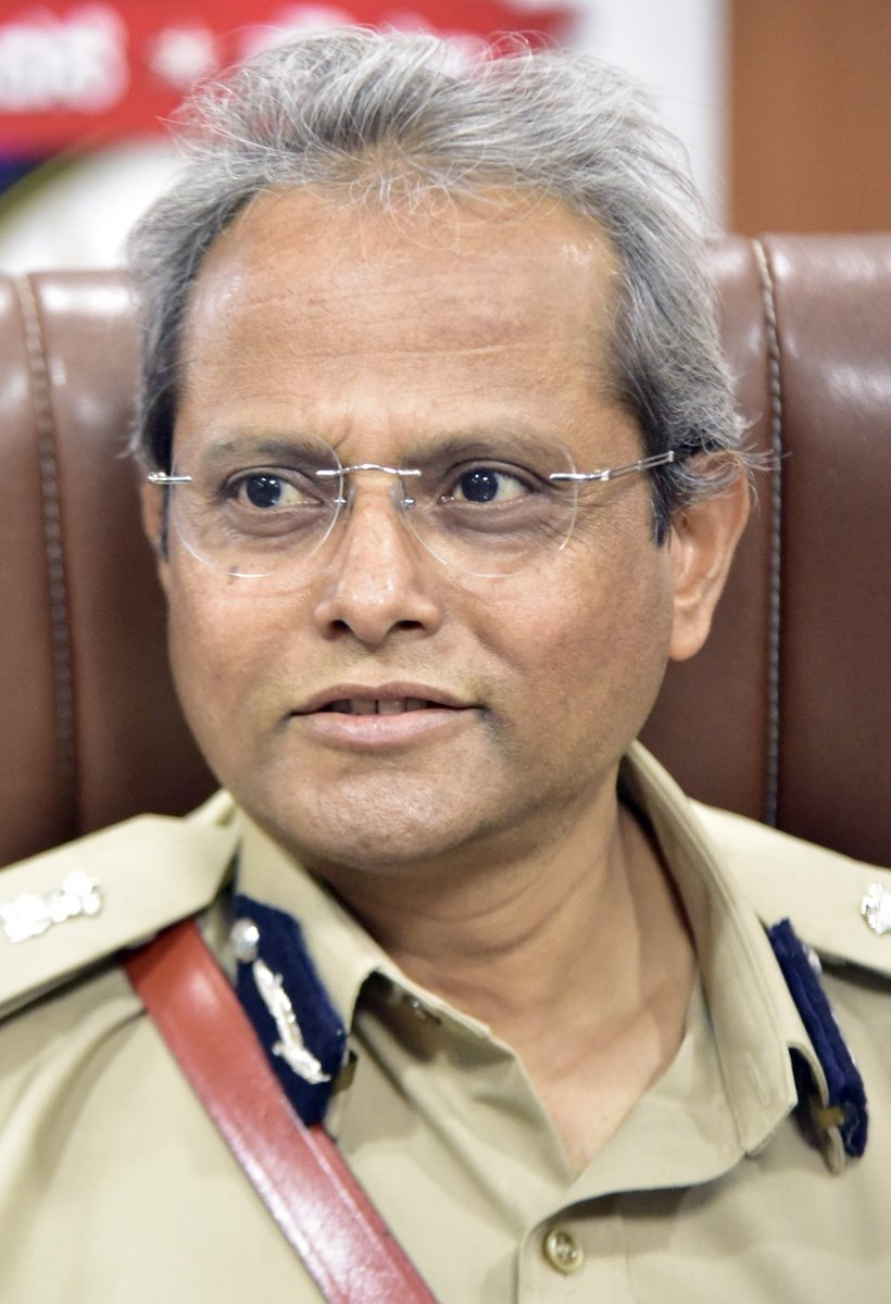 It’s heartbreaking to see P. Dayanand, a people-centric, transparent, and accountable police commissioner, being scapegoated. From holding countless Jana Samparka Div to active engagement on media, he truly served Bengaluru. <a href="/DKShivakumar/">DK Shivakumar</a> <a href="/siddaramaiah/">Siddaramaiah</a> accept your failures.Resign