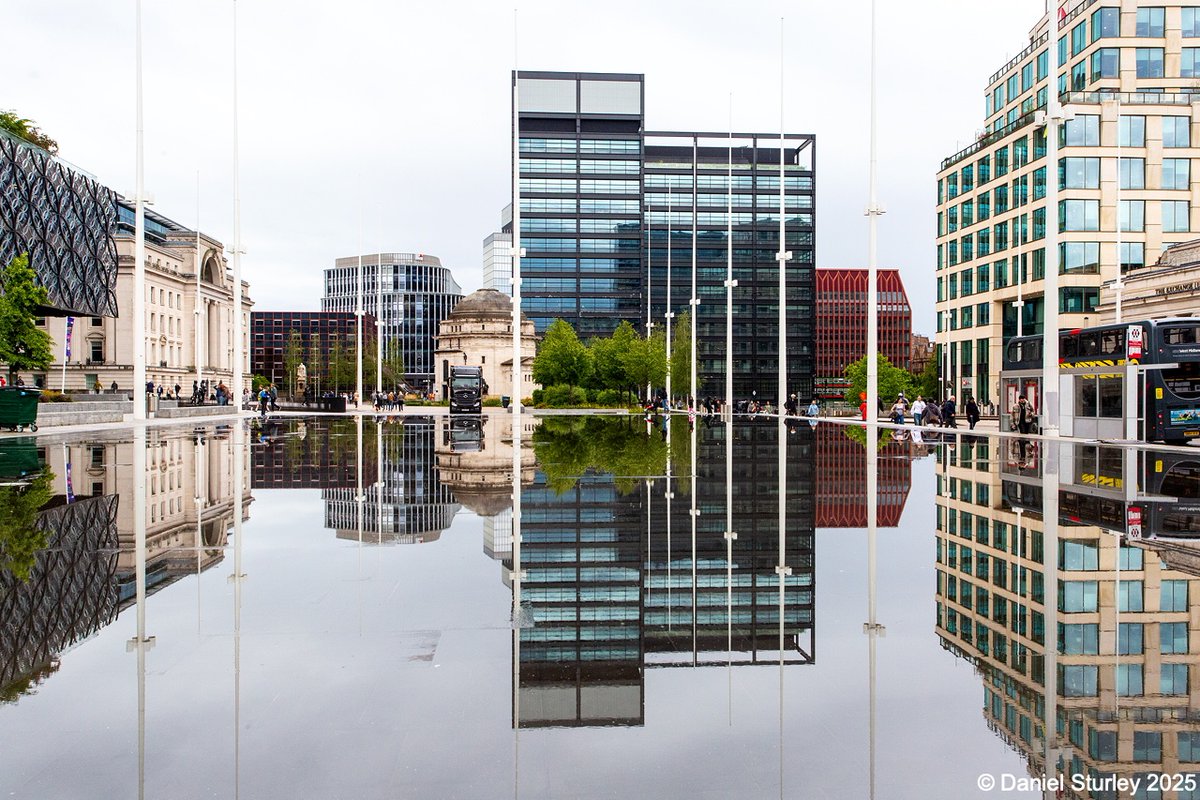 Daniel_Sturley's tweet image. #Birmingham UK, after some heavy #rain the #reflective pool in Centenary Square makes a brief appearance 😃 
#BirminghamWeAre #Wet 
#Photography
