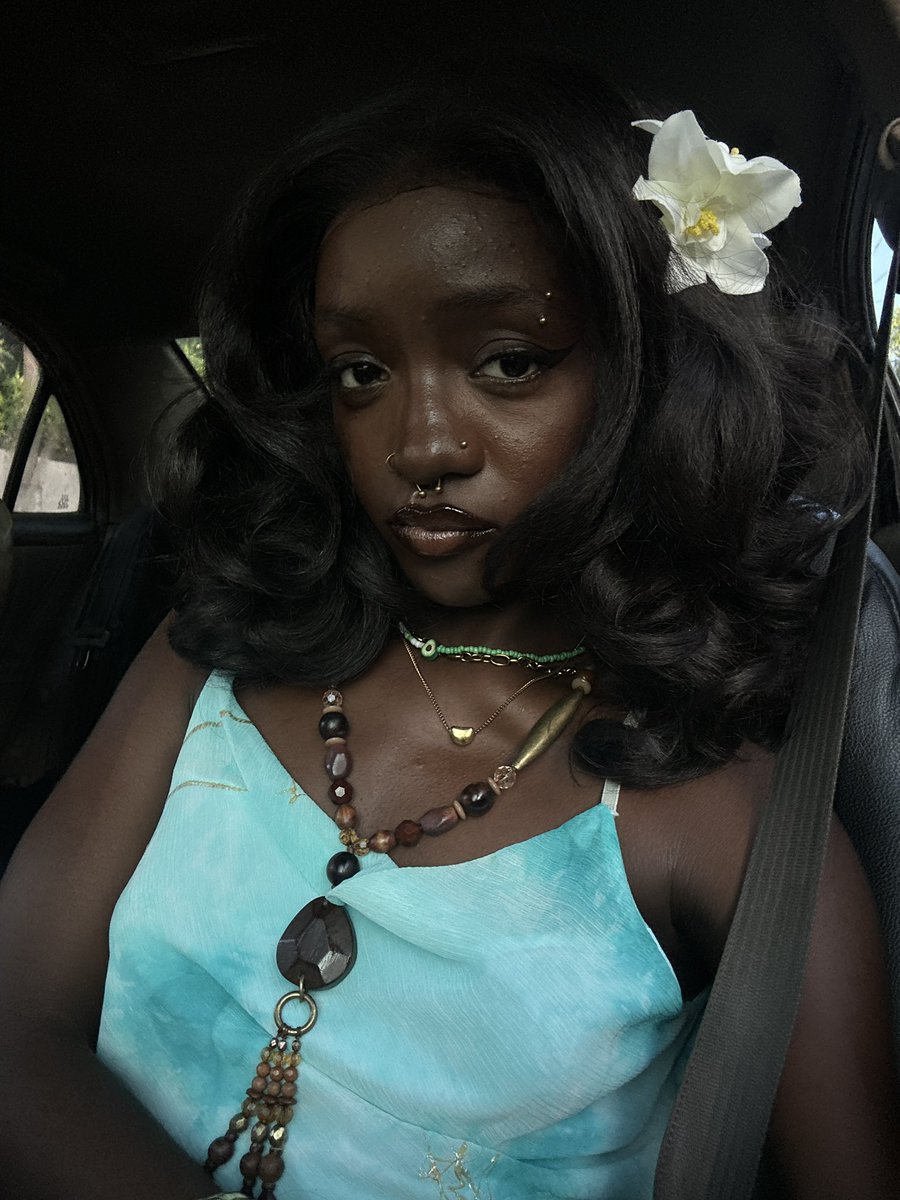 Pretty little baybee