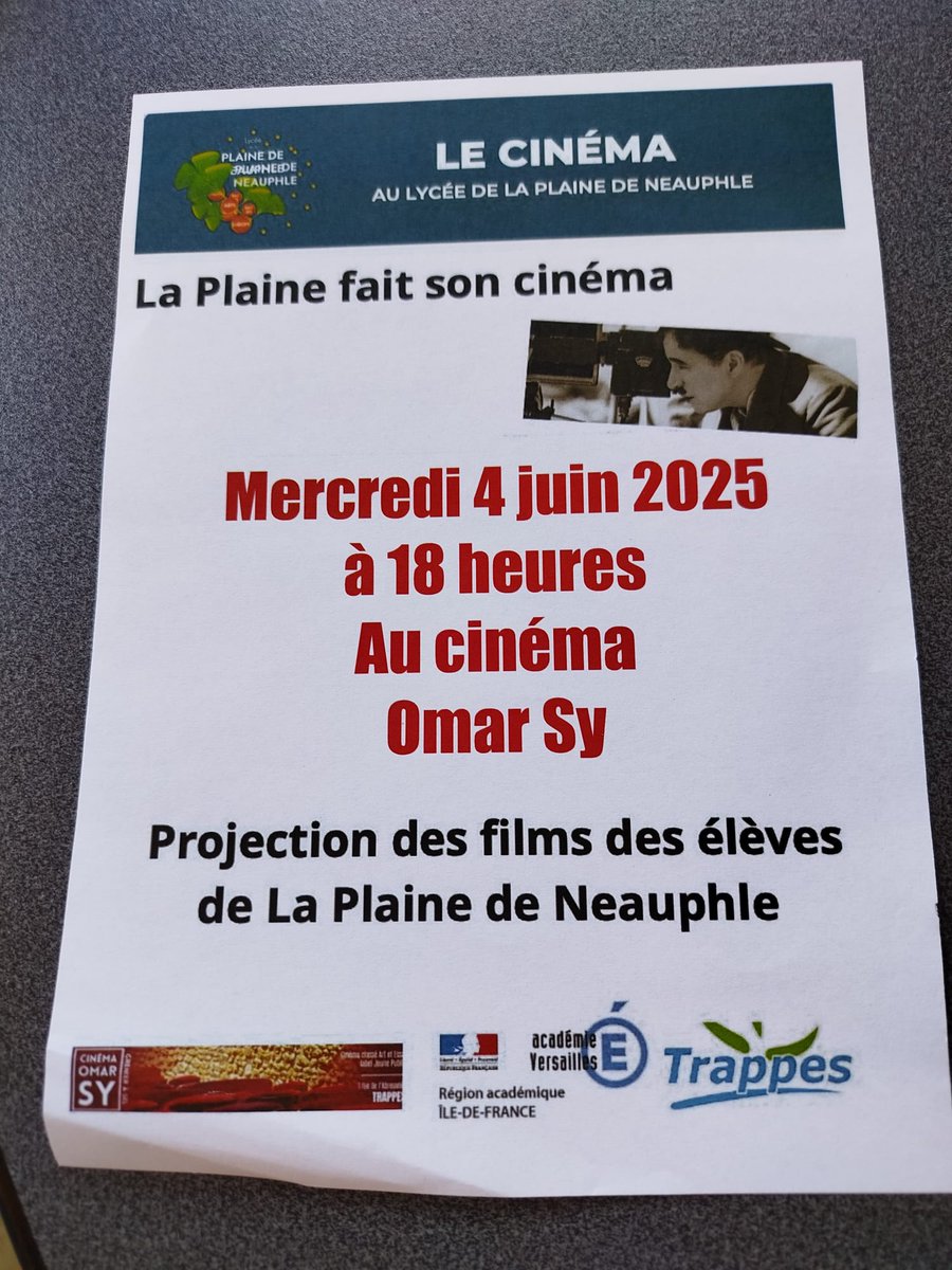 LPNeauphle's tweet photo. Rituel de la projection des films des élèves de CAV a eu lieu dans une salle comble mercredi soir :
▶️ Films d'animation réalisés avec les élèves d'Arts plastiques et le film d'horreur "Sit Tibi Malum"
▶️ Comédie musicale Gabriella.

Élèves fiers et spectateurs ravis 👏👏🏽👏🏿👏🏼 https://t.co/KB5dYNHa3Y