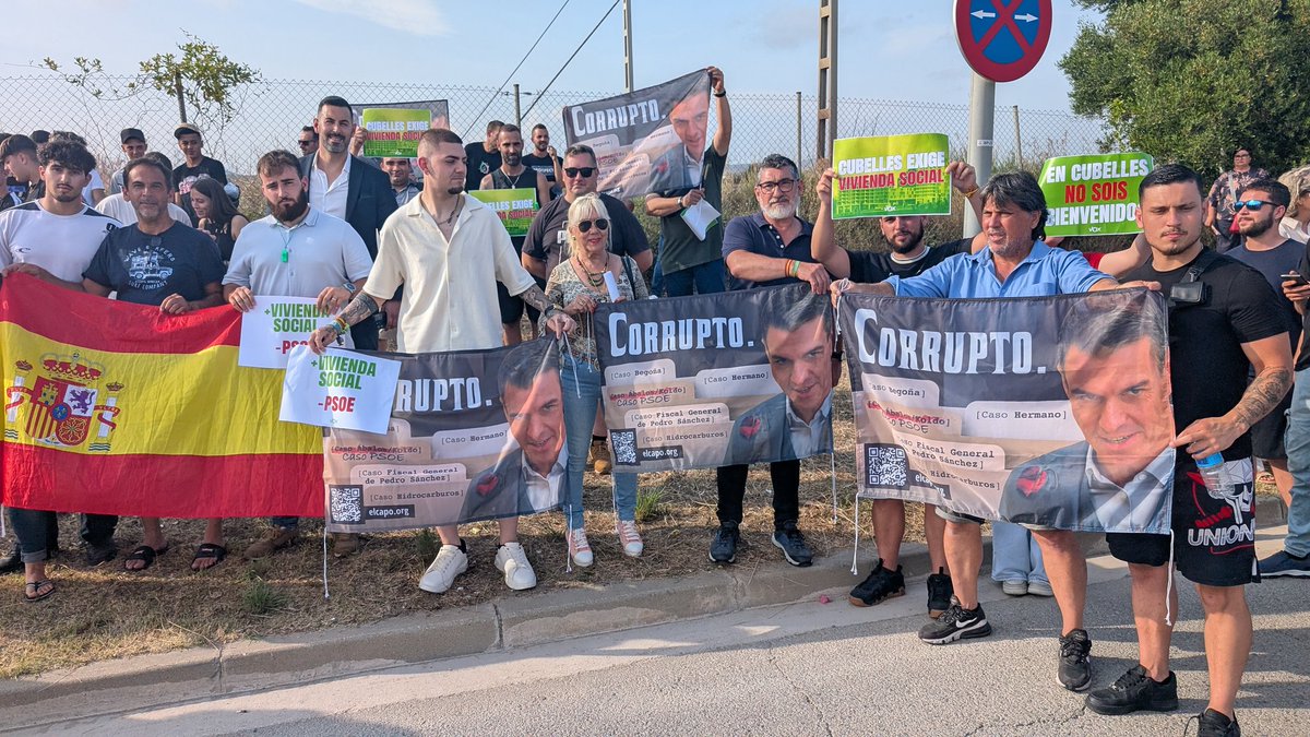 Así recibía el pueblo de Cubellas esta tarde a Sánchez.
España no está perdida. 🇪🇸
#SánchezCORRUPTO
