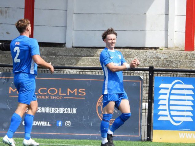 FreeAgentsFC's tweet image. Name: Finley Bough
Age: 17 (18 this month)
Location: Margate, kent.  Position: LW | RW | WB 
Previous clubs: Gillingham FC Academy, Ramsgate u23s and First Team.   

Level looking for: Step 4-6