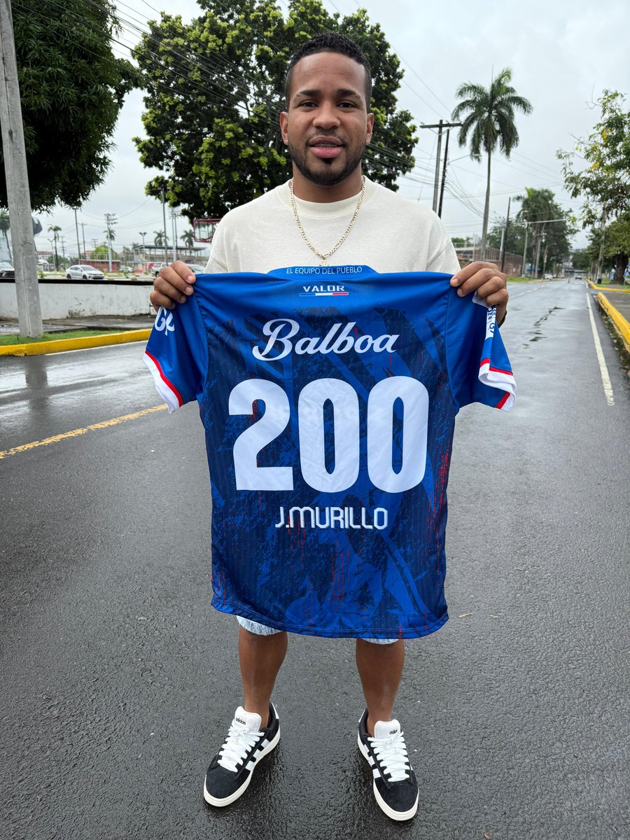 CD Plaza Amador (@cdplazaamador) on Twitter photo 2️⃣0️⃣0️⃣ partidos con la piel placina.
José Murillo (<a href="/josemurillo_24/">José Gasper Murillo Morán</a>) llegó a su partido #200 ante Potros en la J15. En total suma 203. 2️⃣0️⃣0️⃣ partidos con la piel placina.
José Murillo (<a href="/josemurillo_24/">José Gasper Murillo Morán</a>) llegó a su partido #200 ante Potros en la J15. En total suma 203.
