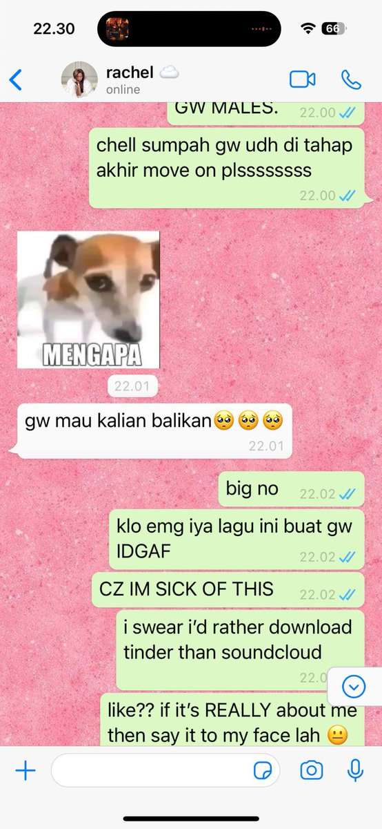 janesfactory's tweet image. 44. hayo diceramahin