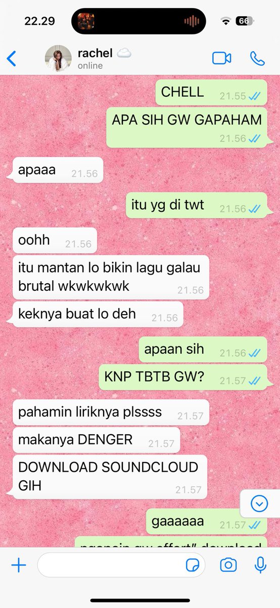 janesfactory's tweet image. 44. hayo diceramahin