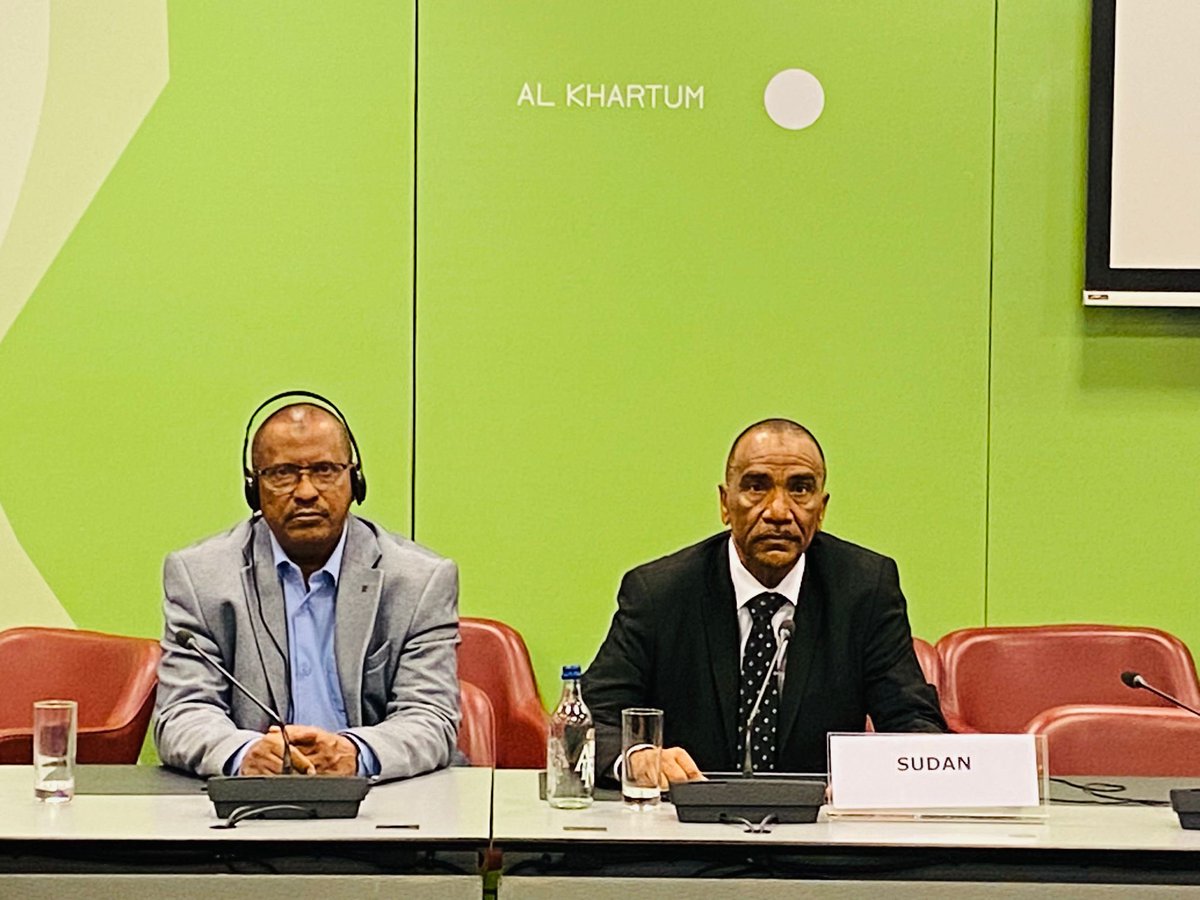 السودان يدعو المجتمع الدولي الى ضرورة تفعيل آليات تمويل مرنة ومبتكرة تراعي خصوصيات الدول المتأثرة بالحروب، والتعزيز من قدرة المجتمعات المحلية على الصمود والاستجابة السريعة للمخاطر suna-sd.net/posts/alamyn-a…

#سونا #السودان