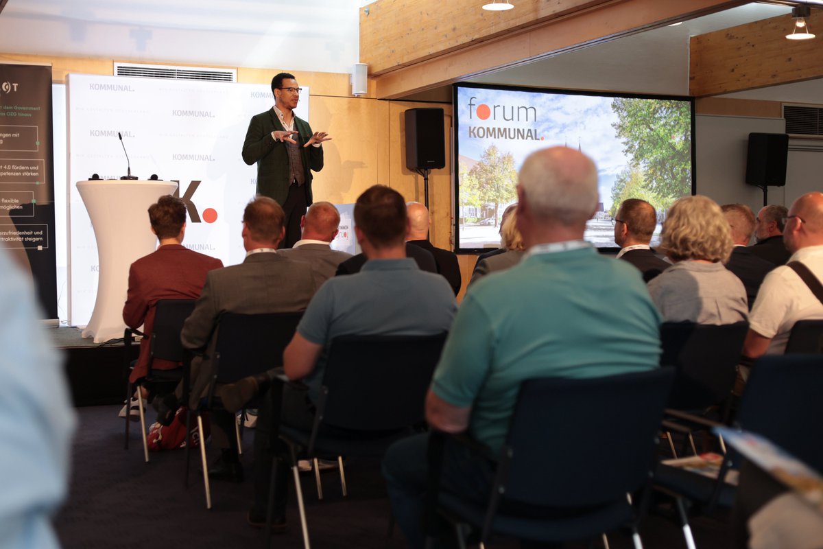 KOMMUNALaktuell (@kommunalaktuell) on Twitter photo Impressionen von den ersten beiden Tagen des Forum #KOMMUNAL in Halberstadt - spannende Diskussionen u.a. Zur aktuellen #Wirtschafts-und #Finanzpolitik, zu ländlichen Räumen und #Digitalisierung u.a. mit <a href="/DanielSzarata/">Daniel Szarata</a> <a href="/schulzeeuropa/">Sven Schulze</a> <a href="/Chr_Erhardt/">Christian Erhardt</a> Impressionen von den ersten beiden Tagen des Forum #KOMMUNAL in Halberstadt - spannende Diskussionen u.a. Zur aktuellen #Wirtschafts-und #Finanzpolitik, zu ländlichen Räumen und #Digitalisierung u.a. mit <a href="/DanielSzarata/">Daniel Szarata</a> <a href="/schulzeeuropa/">Sven Schulze</a> <a href="/Chr_Erhardt/">Christian Erhardt</a>