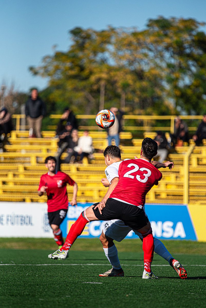AdrianArgacha23's tweet photo. siempre fuerte 🧠🌟2️⃣3️⃣ DFC @DuraznoFC_  ⚽️+3 @DivisionalCAUF https://t.co/mMf1ZjMPg0