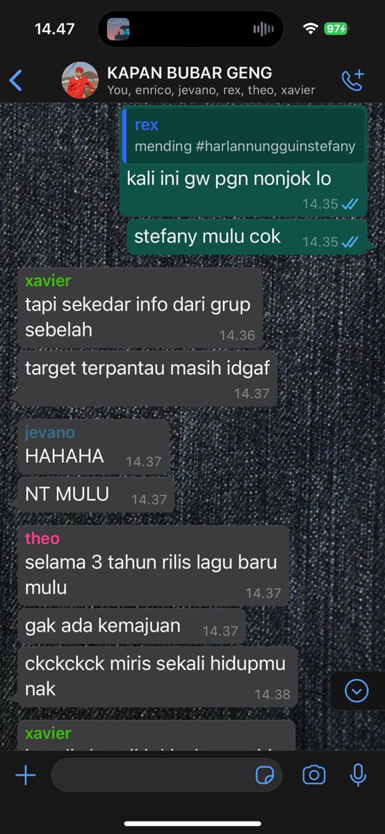 janesfactory's tweet image. 48. ah sudahlah grup ini emg gabisa anteng