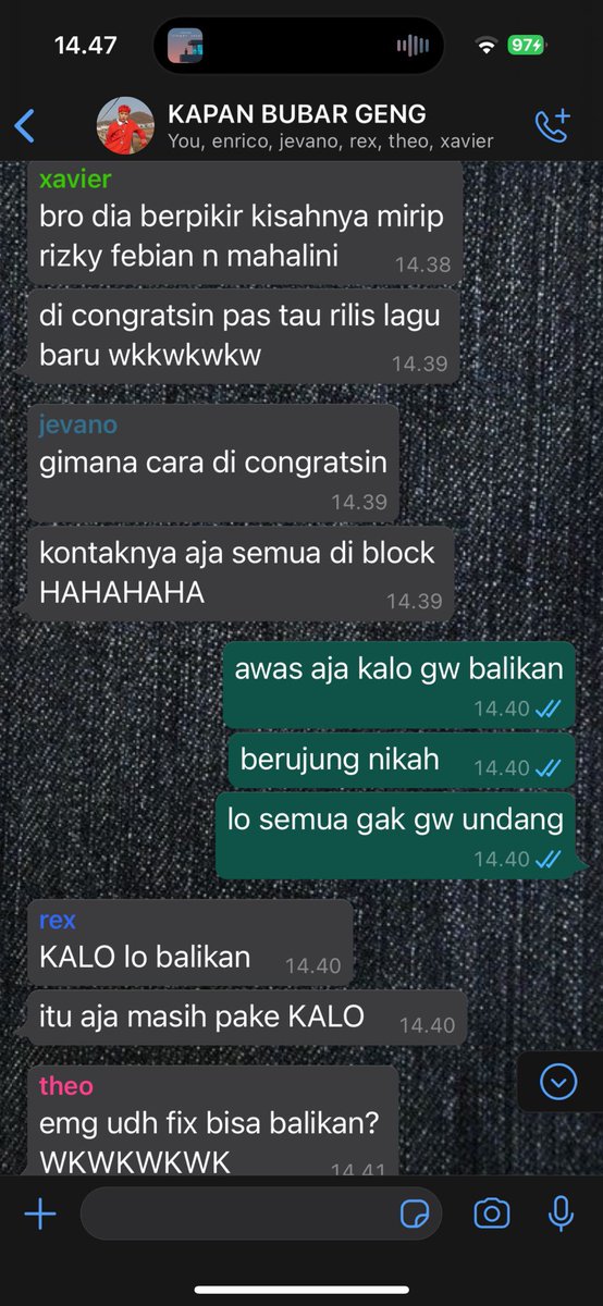 janesfactory's tweet image. 48. ah sudahlah grup ini emg gabisa anteng