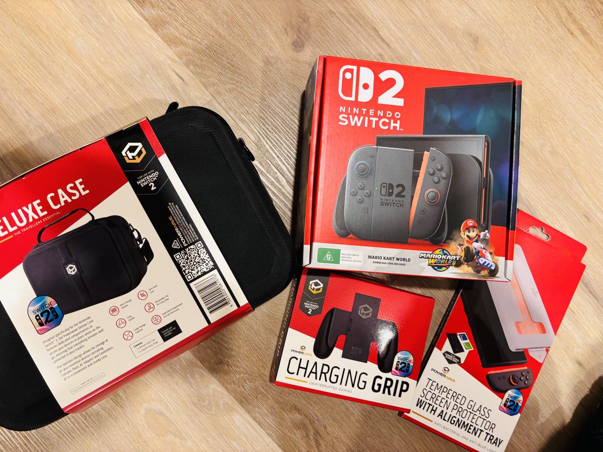 aisheeplays's tweet photo. My husband gifted me a #Switch2 because I’m a good wife and mother 🥹
Thanks beb! 

Re started my Island again in #acnh and this time, I’m playing as Ace-y, my son’s name 😋😘
Ace loves apples, I’m so elighted that the starter fruit is Apple in my island! 😆😆
🍎🍎🍎🍎 https://t.co/dGSlE2Z3O7