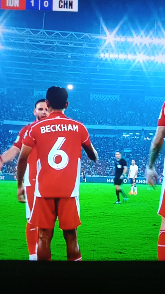 habibimahabbah's tweet photo. Keren anak Muda #TimnasDay #backham  #persigawa https://t.co/Q9MP5zJZXf