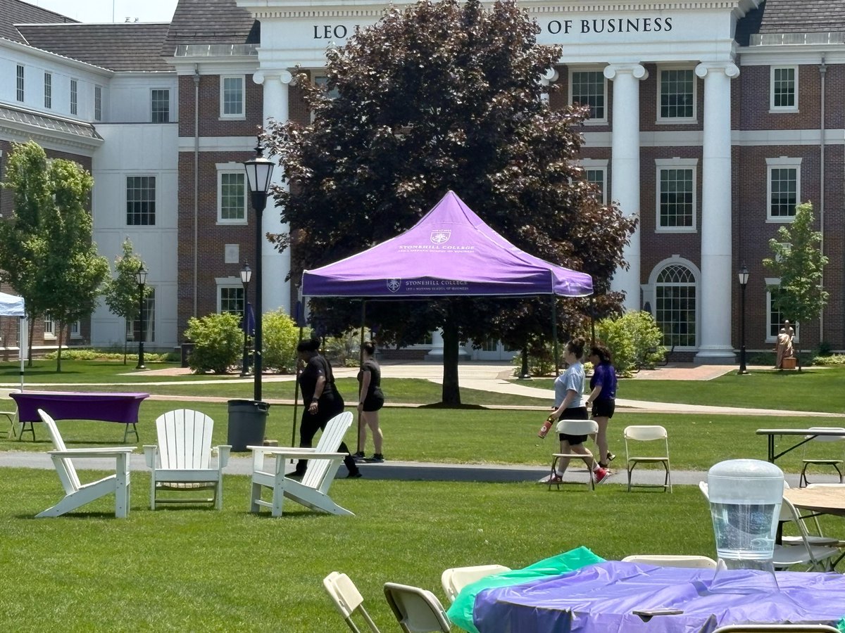 GPS_Stonehill's tweet image. Getting ready for #Teacherpalooza! 🎉
Our amazing team is setting up for an afternoon of fun — prizes, photo booths, games, & live music! 🎶📸🎁
Let’s celebrate educators in style! #StonehillCollegeGPS