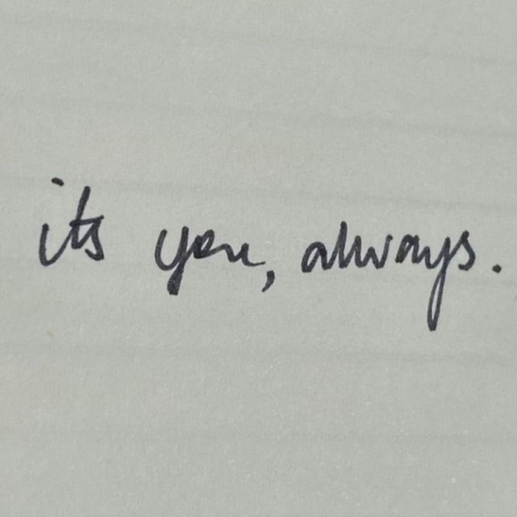 the moon is beautiful, isn’t it?🌙❤️